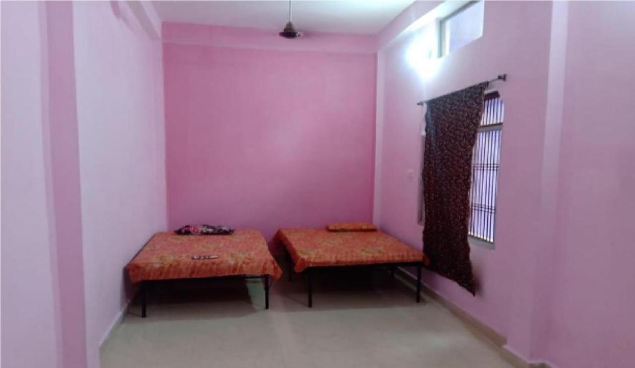 Maheshwari Bhavan By Wb Inn Sitapur Muafi Bagian luar foto